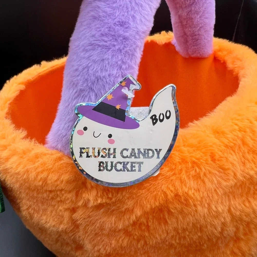 Kohl's Plush Pumpkin Candy Bucket Halloween Trick or Treat Basket NWT